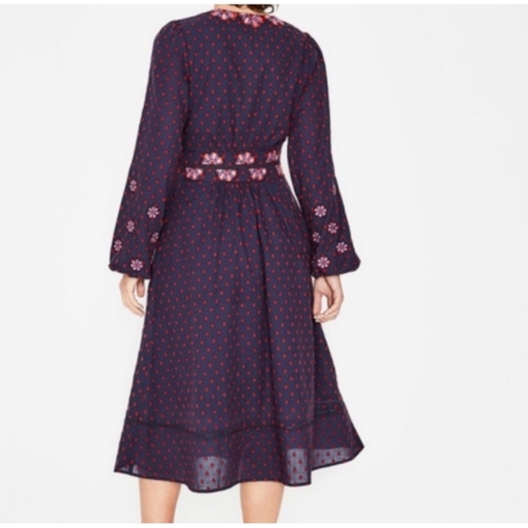 🌸 Boden | Navy Flossie Embroidered Midi| Sz 18| Sold Out, Cotton, Lined 🌸 - Picture 2 of 9